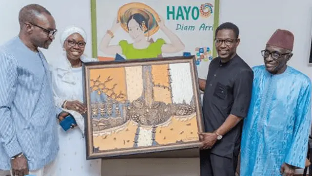Le nouveau DG de l’ARTP, Dahirou Thiam, découvre les locaux de HAYO (Juillet 2024)